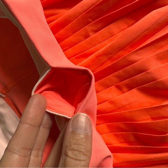 Lululemon Pleat to Street Skirt II in "Grapefruit" Neon Size 8 - Picture 14 of 14